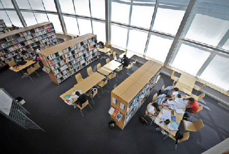 thư viện ESC-Larochelle.jpg